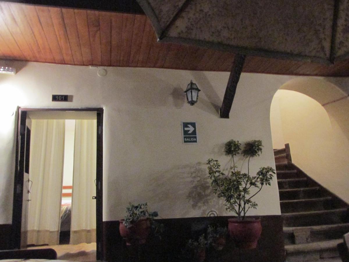 Bed and Breakfast Puma Walkers Куско Екстер'єр фото
